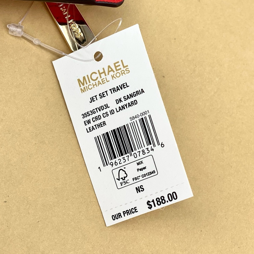 Michael Kors EW Card Case ID Lanyard - Picture 10 of 10